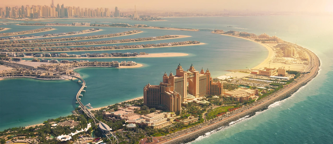 The Allure of Palm Jumeirah: Luxury Waterfront Living