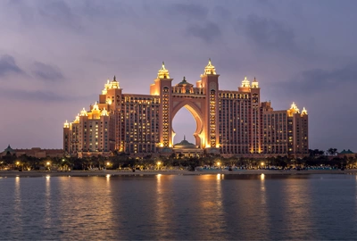 Exploring the Best Hotels in Palm Jumeirah