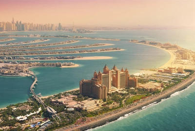 The Allure of Palm Jumeirah: Luxury Waterfront Living